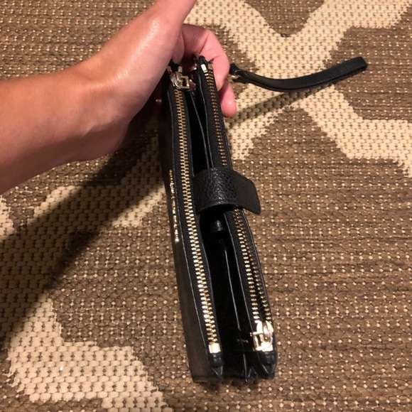 Michael Kors Adele Wristlet - Picture 6 of 7